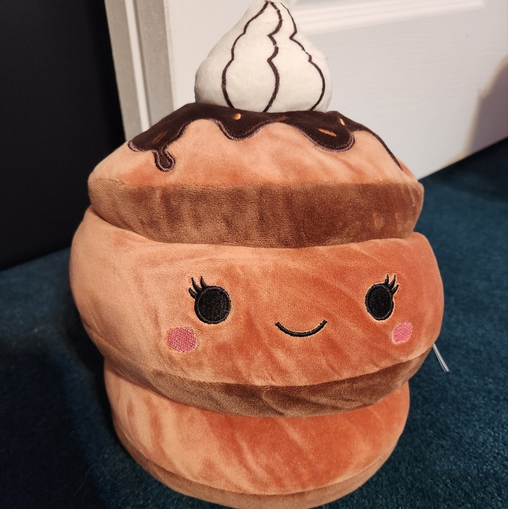 Squishmallows Sheila Chocolate Pancakes